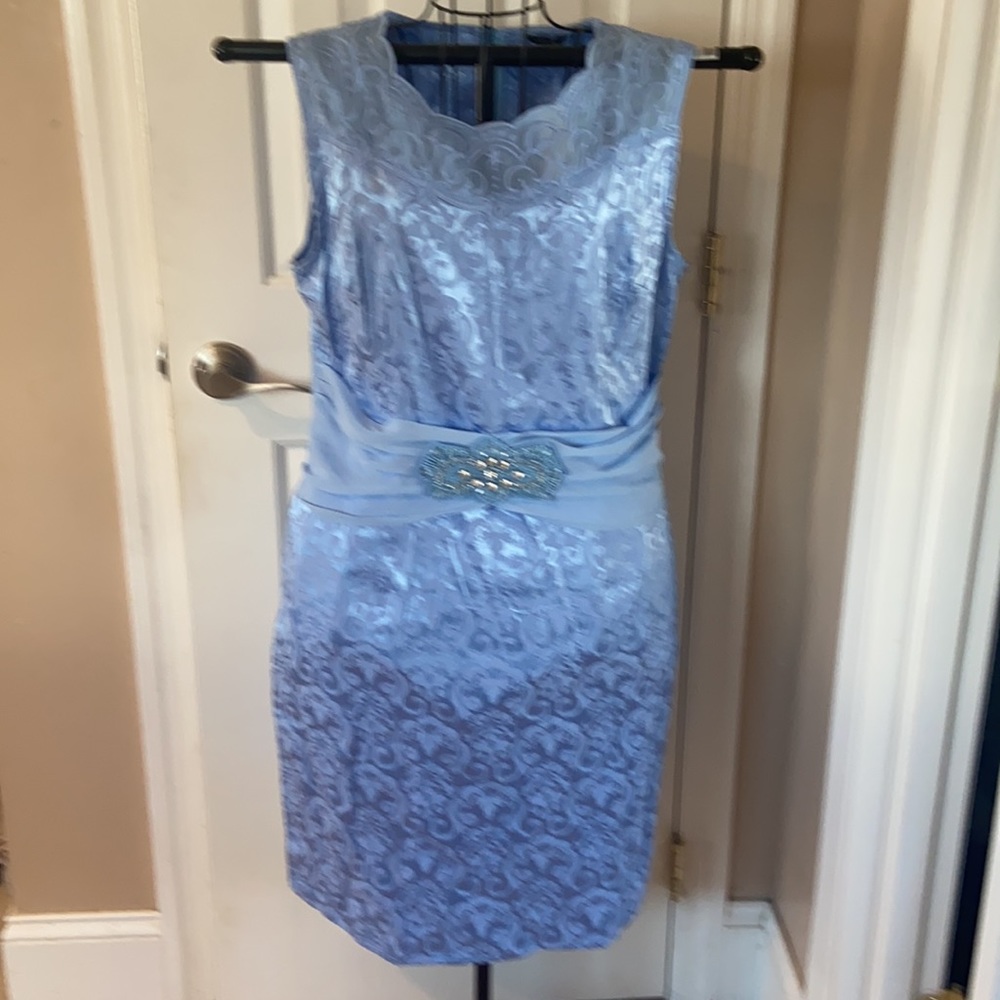 NWT Floryday Size L Blue Dress With Beautiful Waist Jewels No Fabric/Care Tag